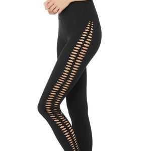 Alo yoga cut out detail leggings